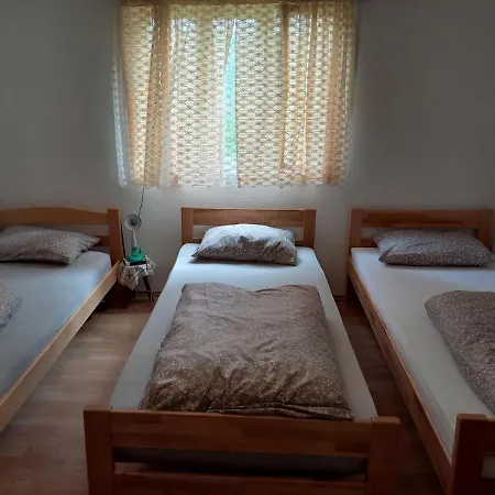 Smjestaj Vidovic, Slapovi Krupe *